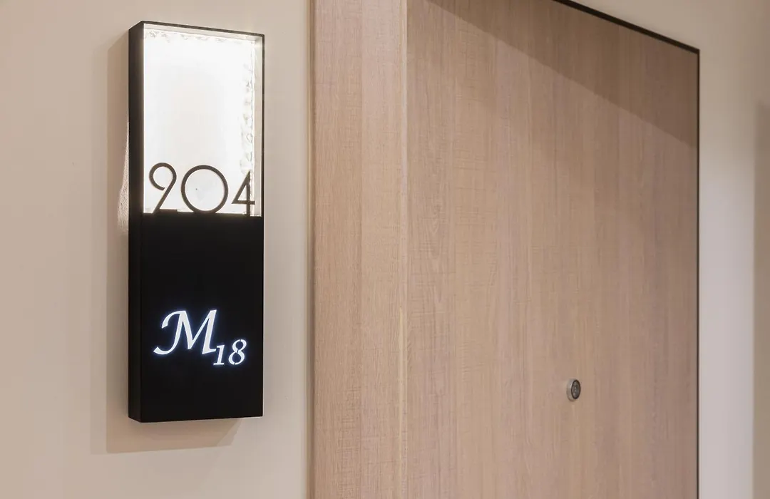 M18 Studios Monastiraki Gems-1